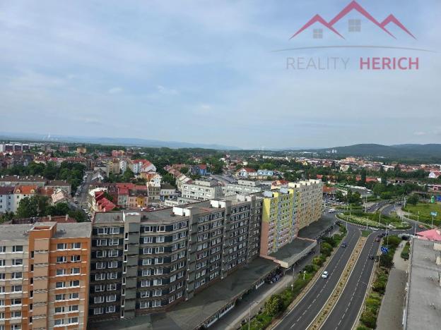 Pronájem bytu 3+kk, Chomutov, Žižkovo náměstí, 103 m2
