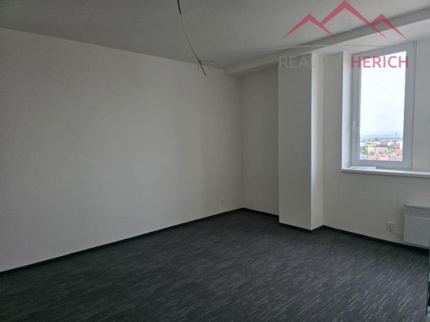 Pronájem bytu 3+kk, Chomutov, Žižkovo náměstí, 65 m2