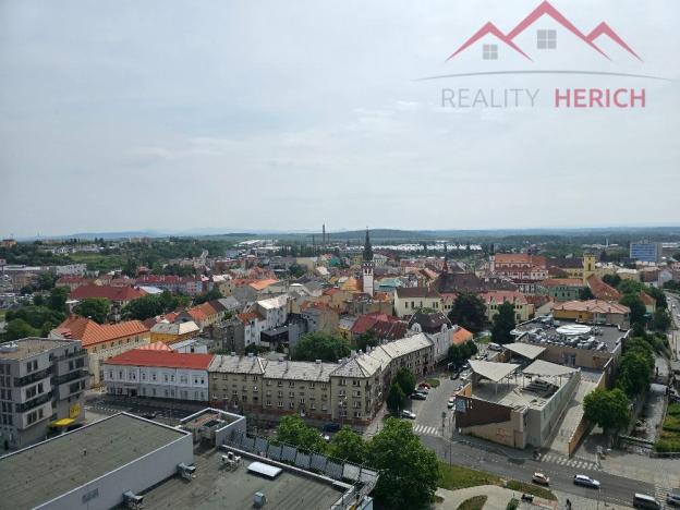 Pronájem bytu 3+kk, Chomutov, Žižkovo náměstí, 97 m2