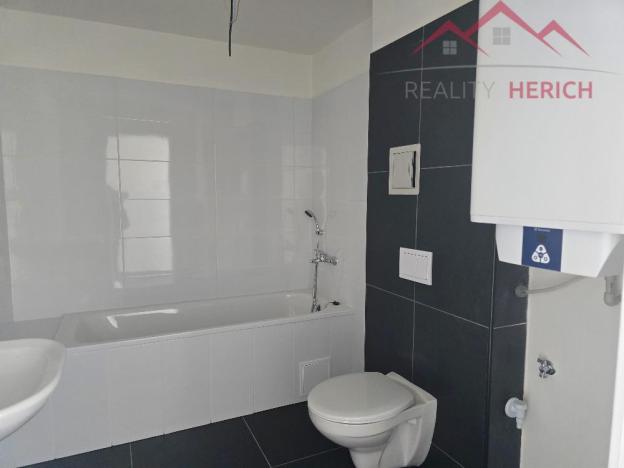 Pronájem bytu 3+kk, Chomutov, Žižkovo náměstí, 97 m2