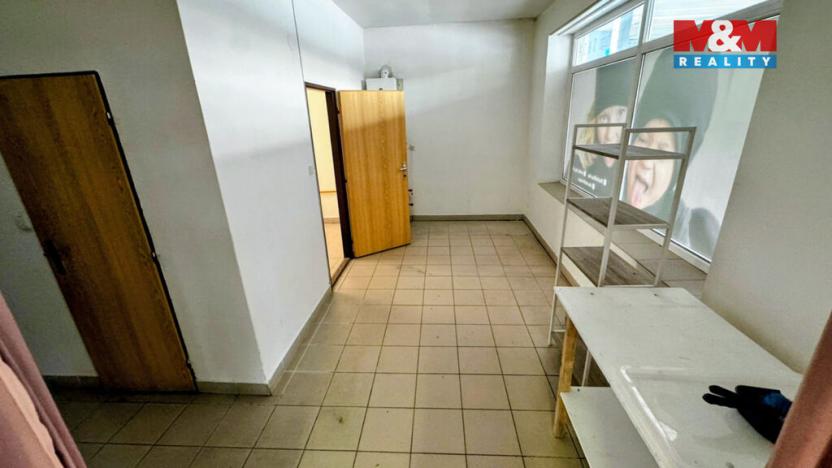 Pronájem obchodního prostoru, Třinec - Lyžbice, Dukelská, 95 m2