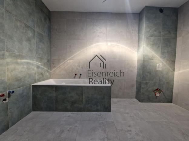 Prodej bytu 3+kk, Slatina, 84 m2