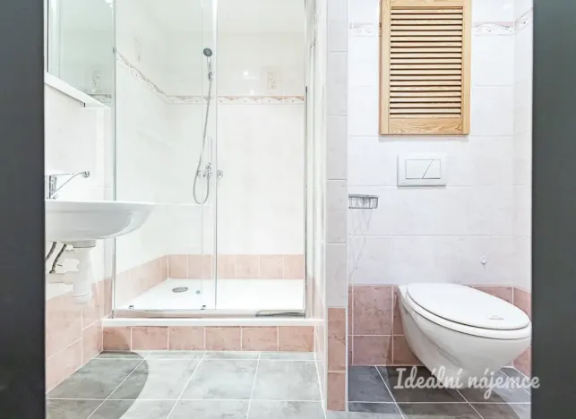 Pronájem bytu 2+kk, Praha - Střížkov, K lipám, 38 m2