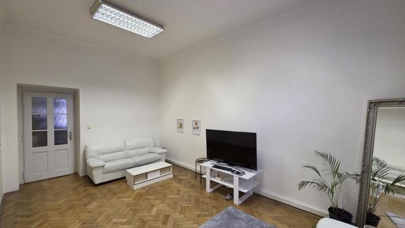 Pronájem kanceláře, Praha - Holešovice, U průhonu, 37 m2