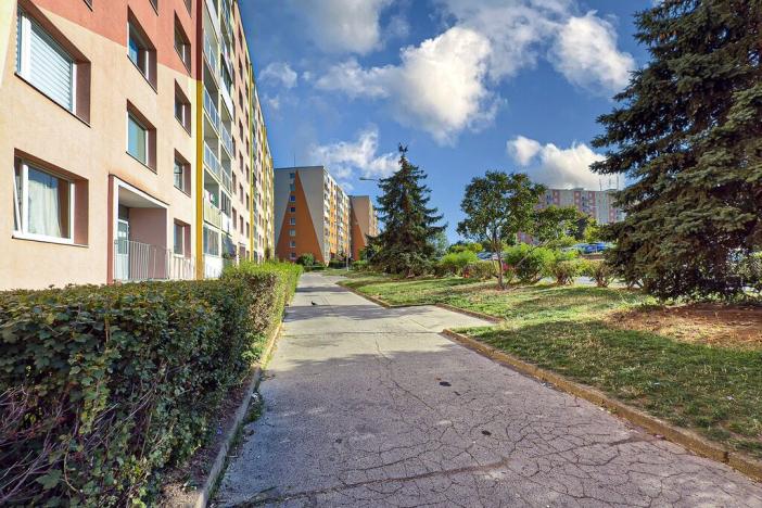 Pronájem bytu 1+1, Chomutov, Písečná, 42 m2