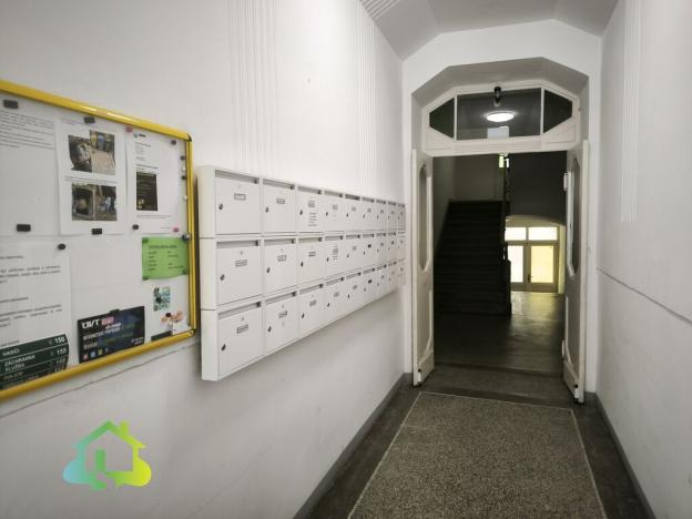 Pronájem skladu, Praha - Nusle, Oldřichova, 6 m2