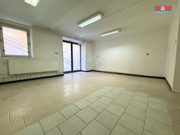 Pronájem obchodního prostoru, Chrudim - Chrudim II, Široké schody, 62 m2