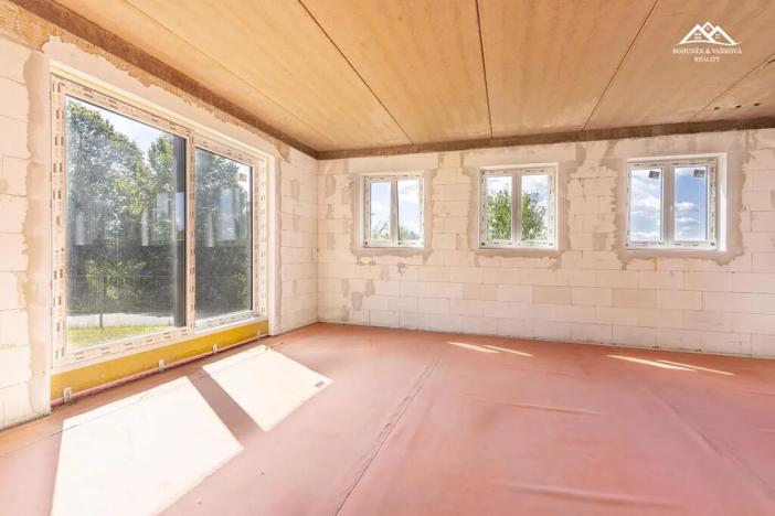 Prodej rodinného domu, Okrouhlice, 162 m2