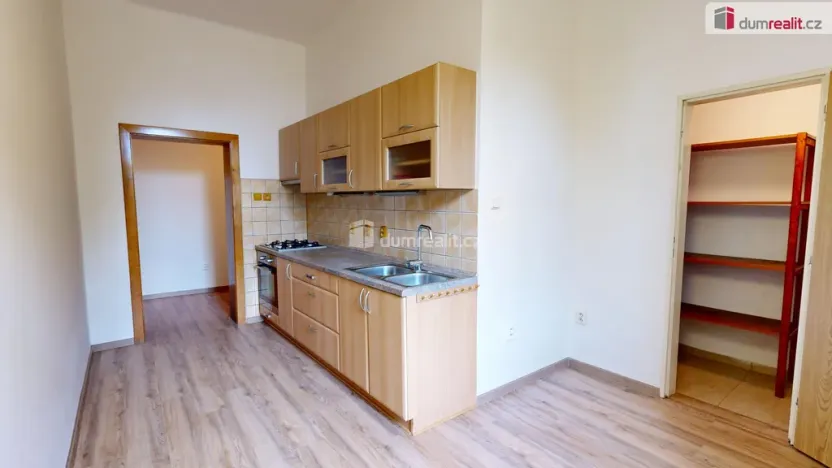 Pronájem bytu 2+1, Opava - Předměstí, Nákladní, 70 m2