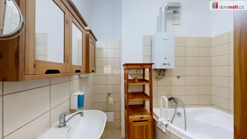 Pronájem bytu 2+1, Opava - Předměstí, Nákladní, 70 m2