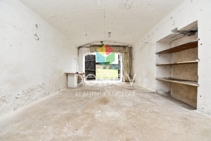 Pronájem garáže, Železná, 32 m2