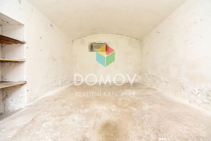 Pronájem garáže, Železná, 32 m2