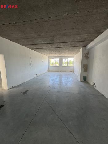 Pronájem kanceláře, Otrokovice, 312 m2