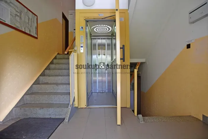 Prodej bytu 3+1, Praha - Záběhlice, Bělčická, 76 m2