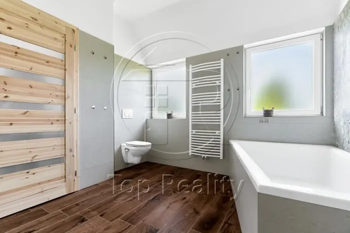 Prodej rodinného domu, Březová, 199 m2