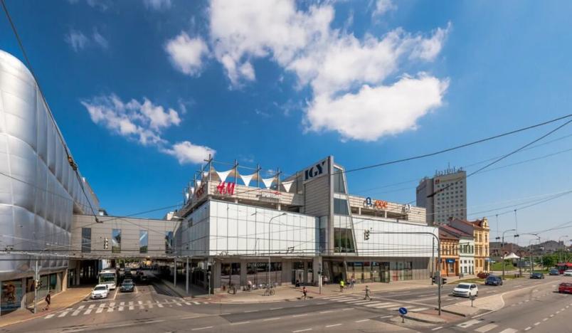 Pronájem kanceláře, České Budějovice, Pražská tř., 300 m2