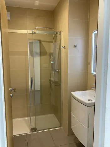 Pronájem kanceláře, Praha - Chodov, Hráského, 293 m2