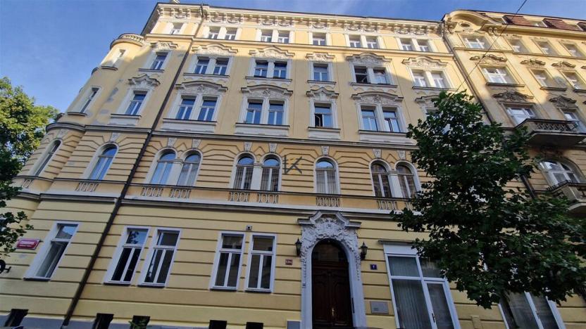 Pronájem kanceláře, Praha, Čermákova, 170 m2