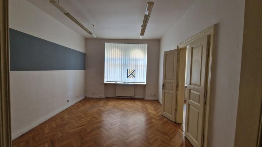 Pronájem kanceláře, Praha, Čermákova, 170 m2