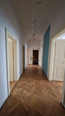 Pronájem kanceláře, Praha, Čermákova, 170 m2