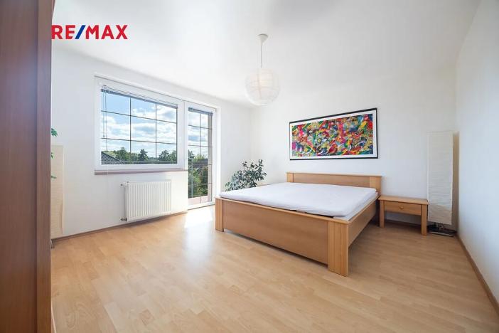 Pronájem rodinného domu, Praha - Lipany, Do potoků, 145 m2