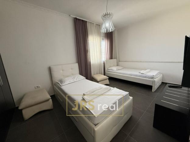 Prodej bytu 3+kk, Durrës, Albánie, 71 m2