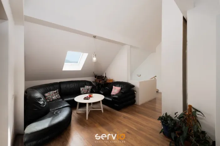 Prodej rodinného domu, Neslovice, Za Bránou, 221 m2