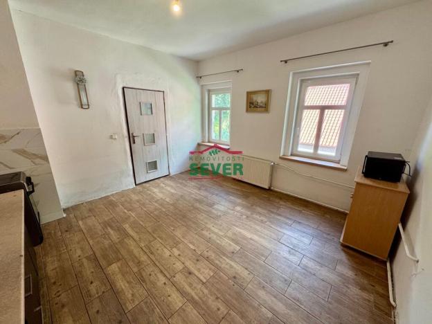 Prodej vícegeneračního domu, Vejprty, Husova, 450 m2