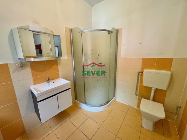 Prodej vícegeneračního domu, Vejprty, Husova, 450 m2