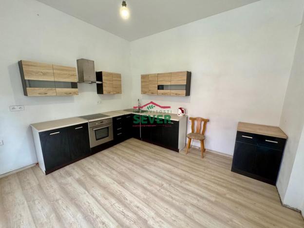 Prodej vícegeneračního domu, Vejprty, Husova, 450 m2