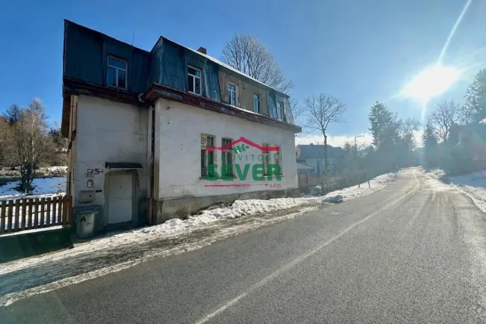 Prodej vícegeneračního domu, Vejprty, Husova, 450 m2