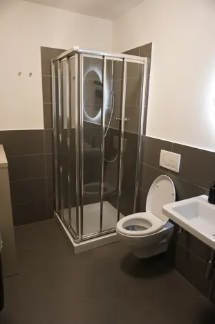 Prodej kanceláře, Praha - Holešovice, Pplk. Sochora, 98 m2