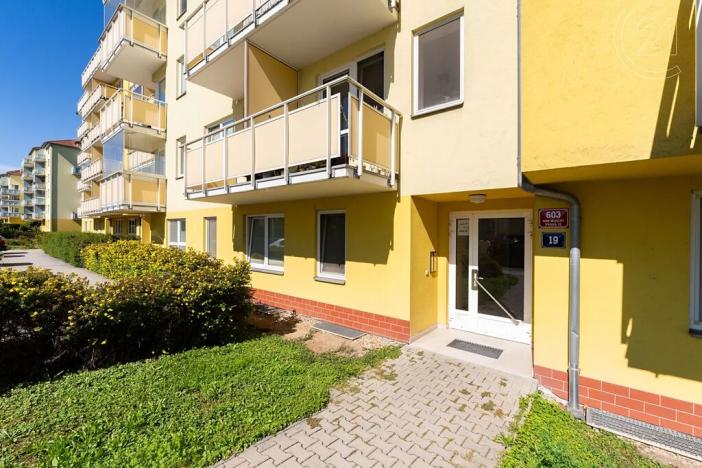 Prodej bytu 2+kk, Praha - Horní Měcholupy, Boloňská, 65 m2