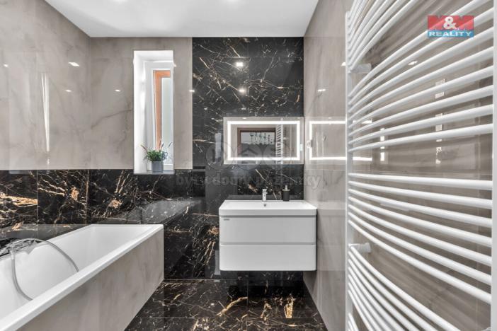 Prodej rodinného domu, Boseň, 180 m2