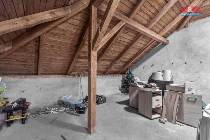 Prodej rodinného domu, Boseň, 180 m2