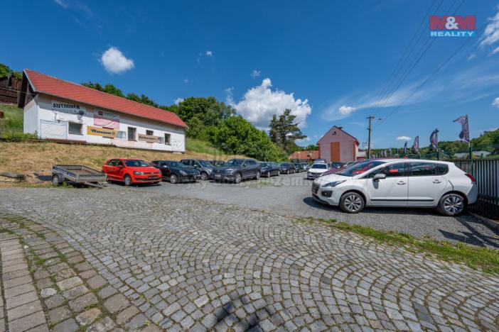 Prodej obchodního prostoru, Šarovy, 400 m2