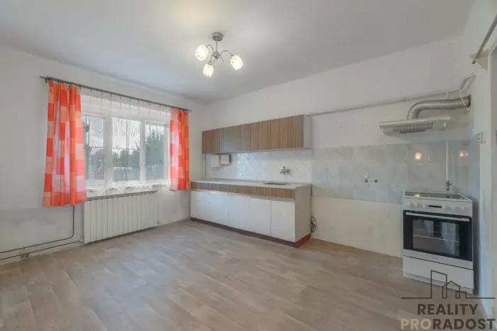 Prodej rodinného domu, Jaroslavice, Sadová, 76 m2