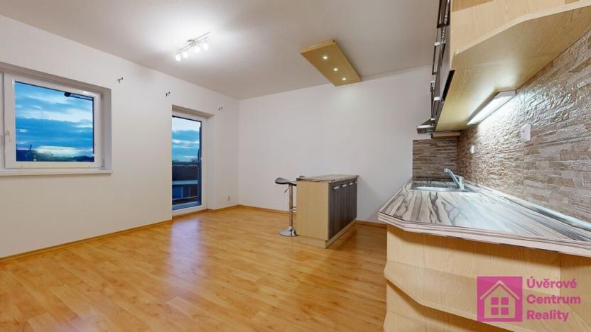 Pronájem bytu 2+kk, Břeclav, třída 1. máje, 57 m2