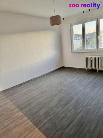 Pronájem bytu 2+1, Kadaň, Budovatelů, 53 m2