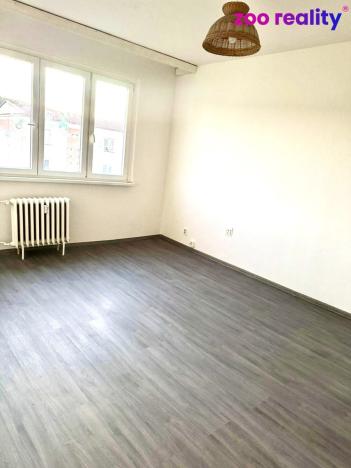 Pronájem bytu 2+1, Kadaň, Budovatelů, 53 m2