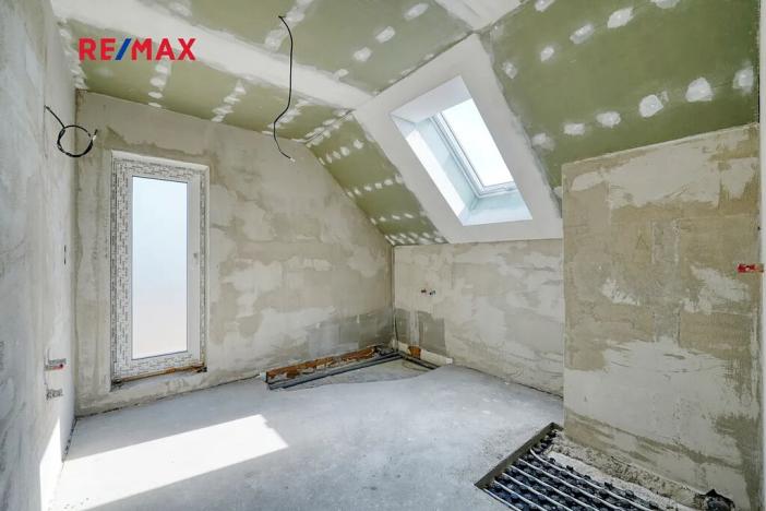 Prodej rodinného domu, Lužany, 153 m2