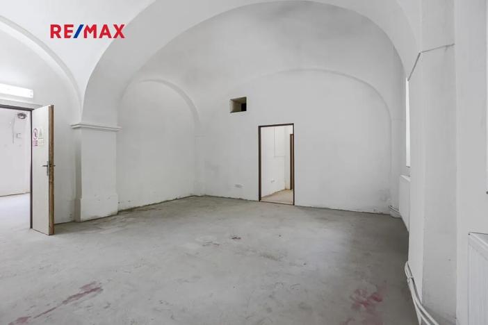 Prodej obchodního prostoru, Zbiroh, Líšenská, 700 m2