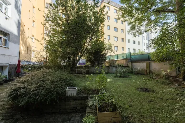 Prodej bytu 2+1, Praha, Na Rokytce, 79 m2