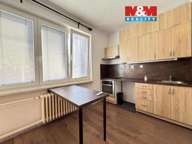 Pronájem bytu 1+kk, Opava, náměstí Svaté Hedviky, 19 m2