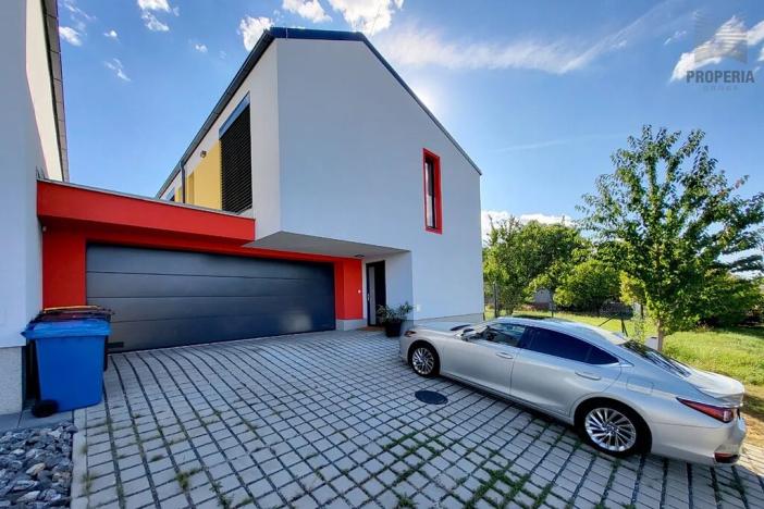 Prodej rodinného domu, Syrovice, 185 m2