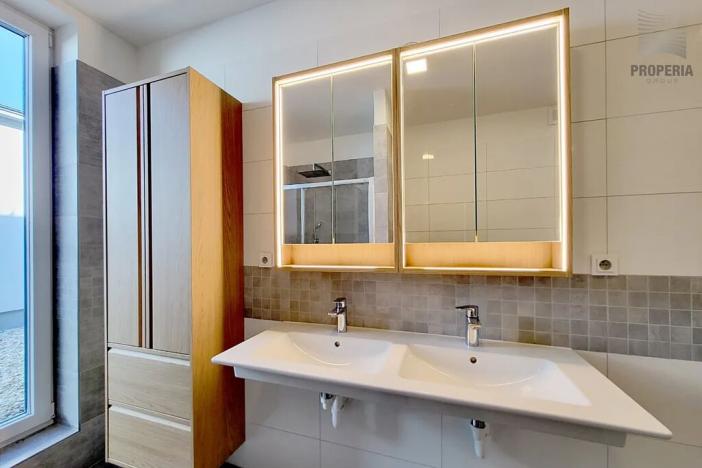 Prodej rodinného domu, Syrovice, 185 m2