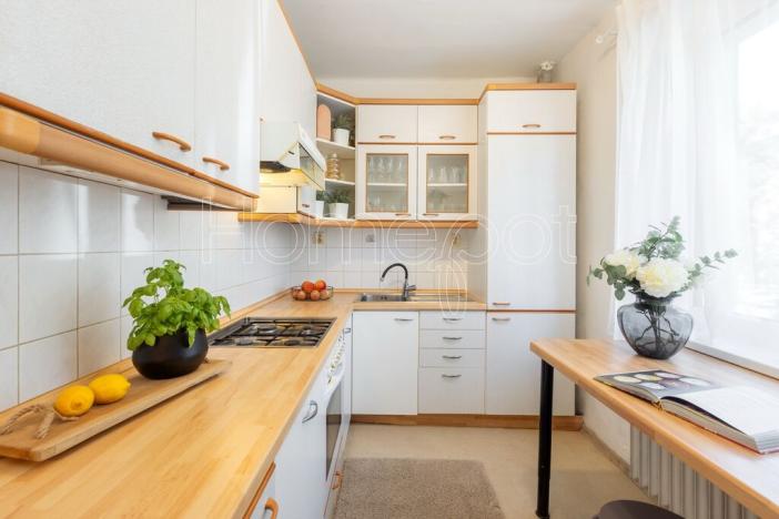 Prodej bytu 3+1, Praha - Záběhlice, Púchovská, 62 m2