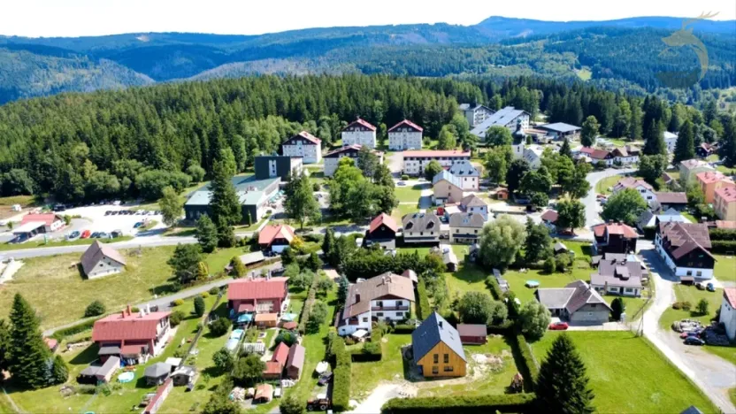 Prodej atypického bytu, Srní, 96 m2