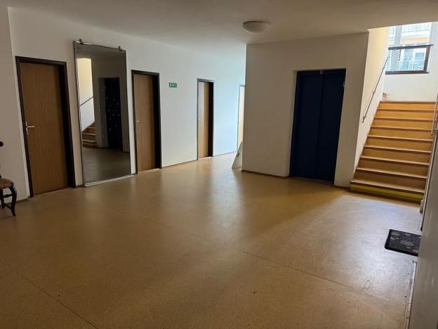 Prodej bytu 3+kk, Karlovy Vary, Waldertova, 94 m2