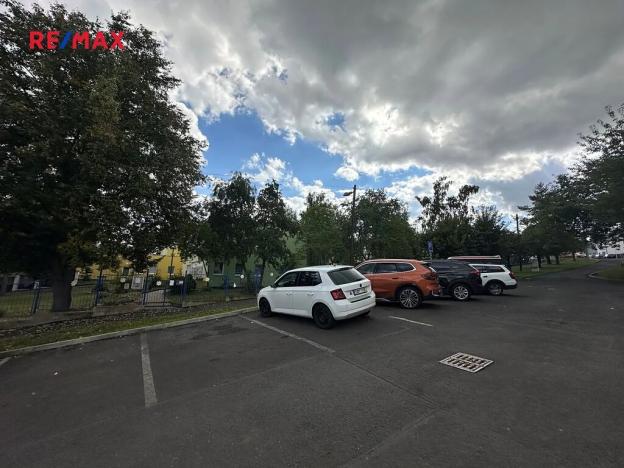 Prodej bytu 1+1, Bystřany, Pražská, 35 m2